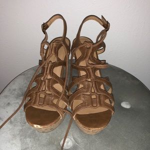 Really nice wedge/heels